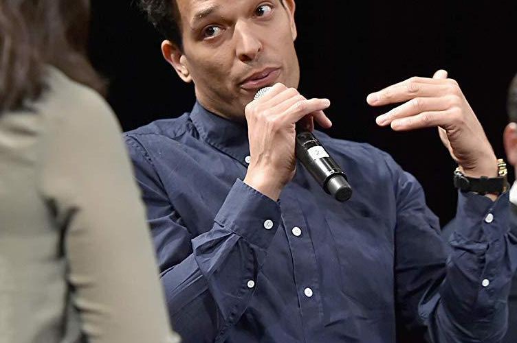 ما قصة فيلم unrest بالتفصيل