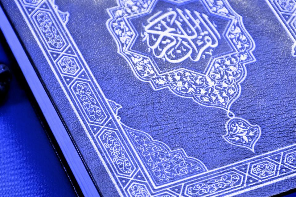 استنتج فضل القران الكريم في حفظ اللغة العربية