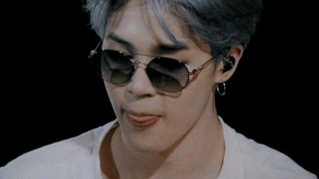 من هي ساليجا السيرة الذاتية