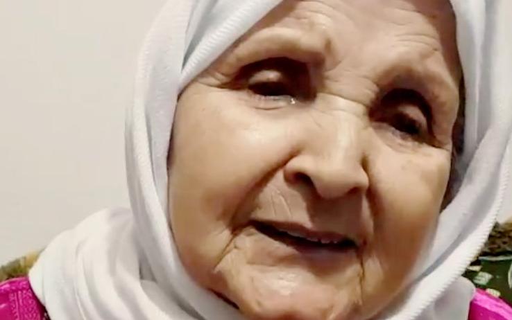 الفنانة فاطمة الركراكي هل هي اخت نزهة الركراكي