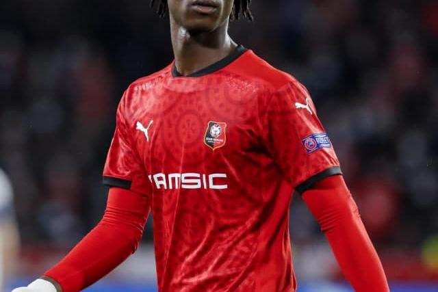 من هو اللاعب بيرسي تاو ويكيبيديا