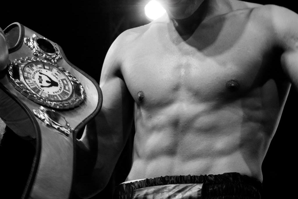 من هي زوجة مالك زناد ويكيبيديا