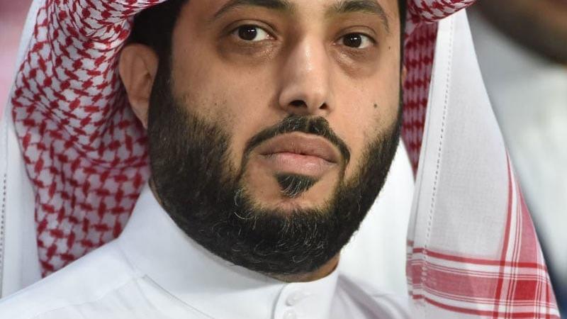 موسيقار ويعرف بلقب عميد الفن السعودي وأول عربي حاصل على جائزة اليونيسكو الدولية للموسيقى والسادس عالميًا وجوائز وتكريمات أخرى عديدة فمن هو؟