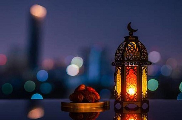 عبارات مكتوبة علي صور تهنئة رمضان 2023